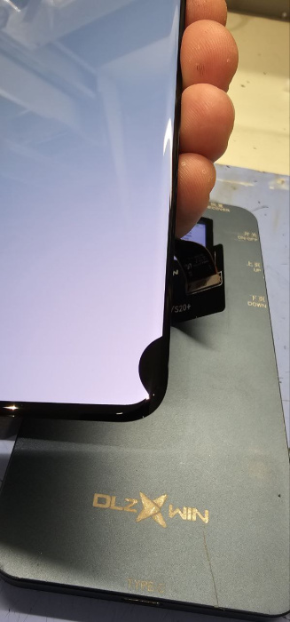 Дисплей для Samsung Galaxy S20/S20 5G G980/G981, оригінал (переклеєне скло) з дефектом (№127)