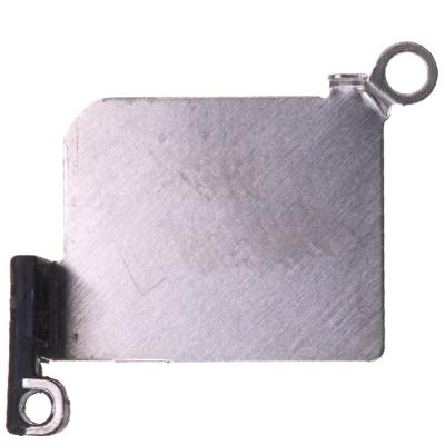 Прижимная планка основной камеры для Apple iPhone 7 - интернет-магазин запасных частей для телефонов и электроники MaxService