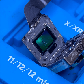 Замена фильтра (синего стекла) задней камеры XR-13 Pro Max